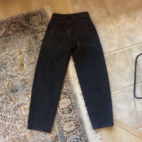 Paige Alexis Black Cropped Jeans motified barrel jean - Picture 9 of 12